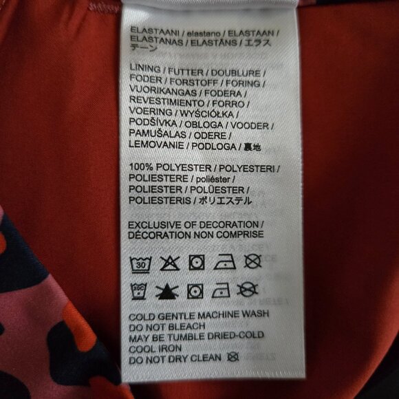 J. Lindeberg Gwen Printed Golf Short Size 27 Faded Rose Animal - Picture 13 of 13